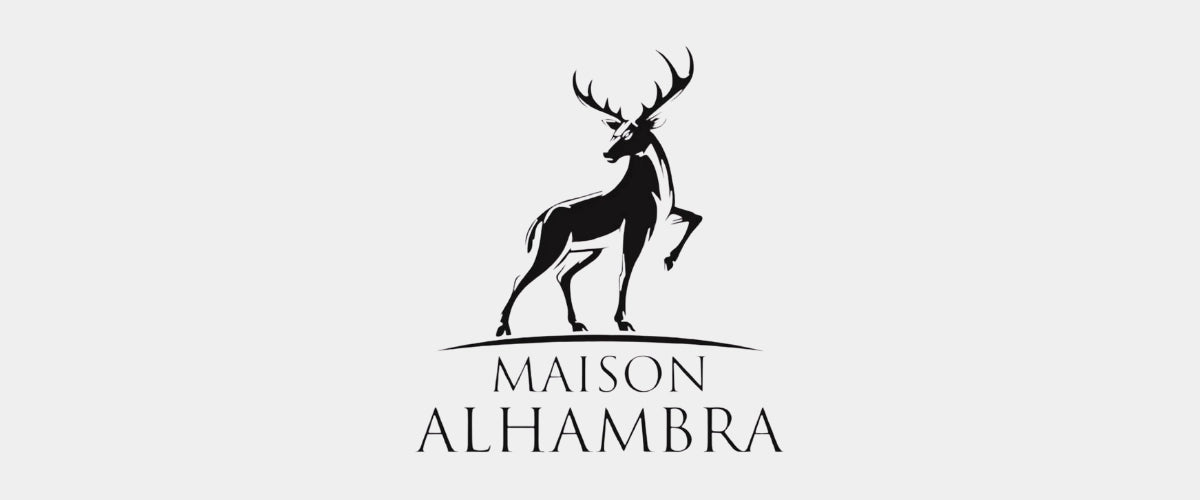 Logo negro con fondo gris de maison alhambra