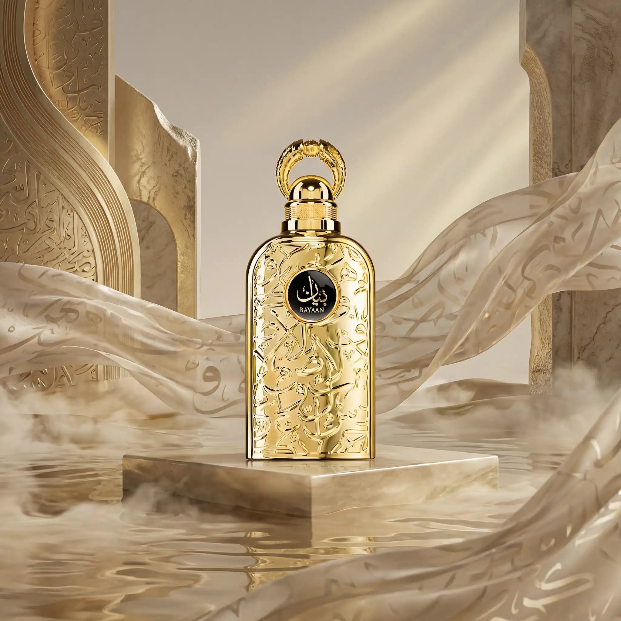 Bayaan Lattafa Eau de Parfum Unisex con fondo creativo templo desertico