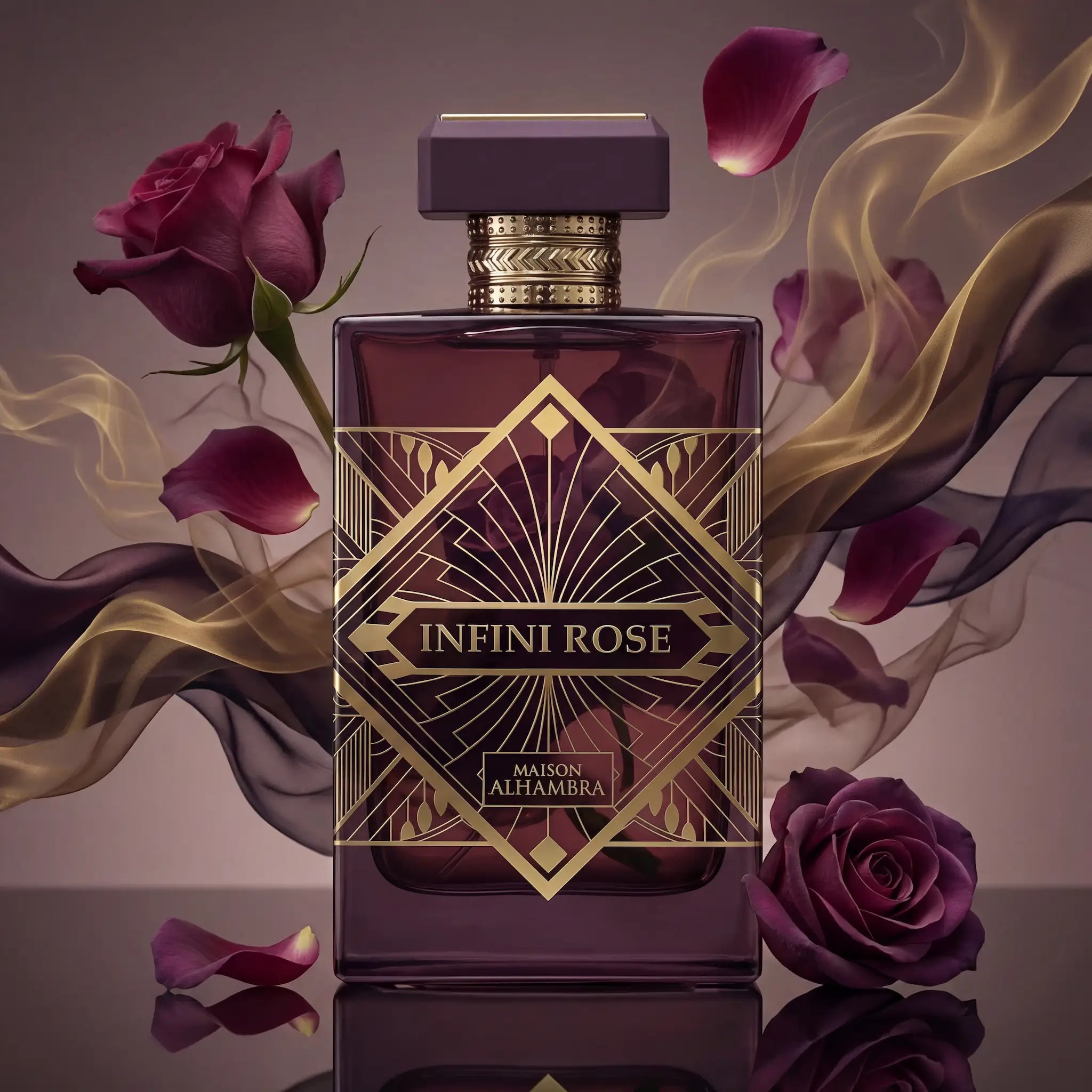 Infini Rose Maison Alhambra Eau de Parfum Para Mujer con fondo creativo de flores violeta