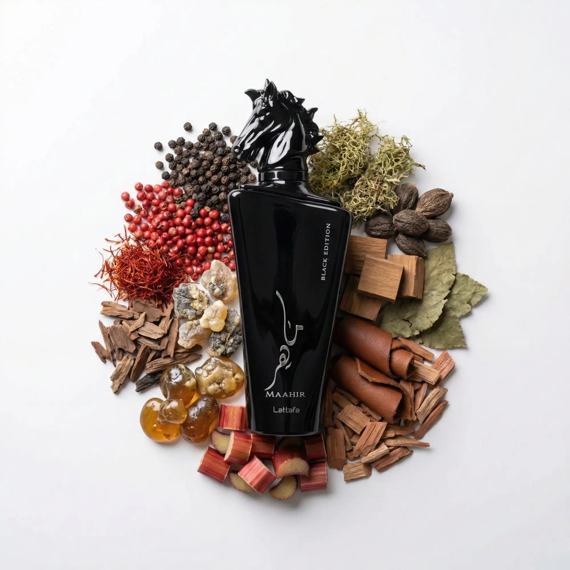 Maahir_Black_Edition_Lattafa_Eau_de_Parfum_Unisex_Fondo_Blanco_Pimienta_Azafran_Petroleo_Ladano_Balsamo_Ruibardo_Cedro_Musgo