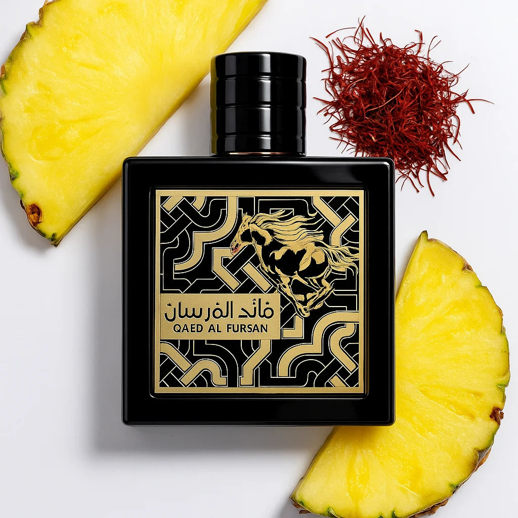 Qaed_Al_Fursan_Lattafa_Eau_de_Parfum_Unisex_Fondo_Blanco_Piña_Azafran