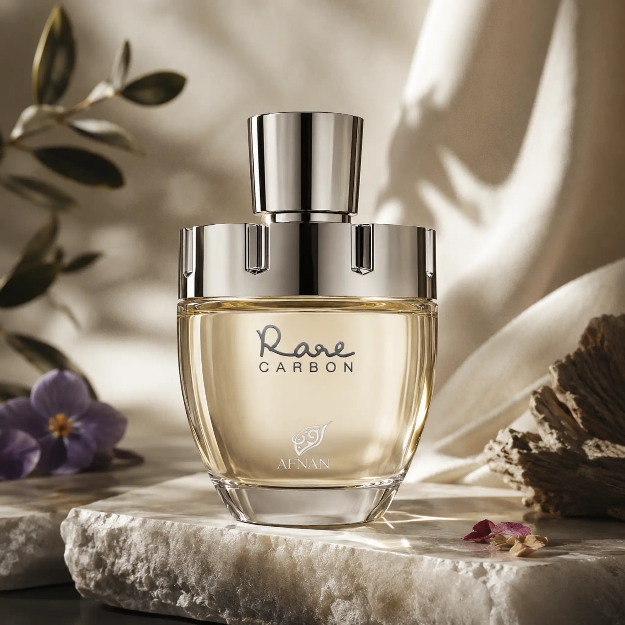 Rare Carbon Afnan Eau de Parfum Para Hombre con fondo creativo de carbon