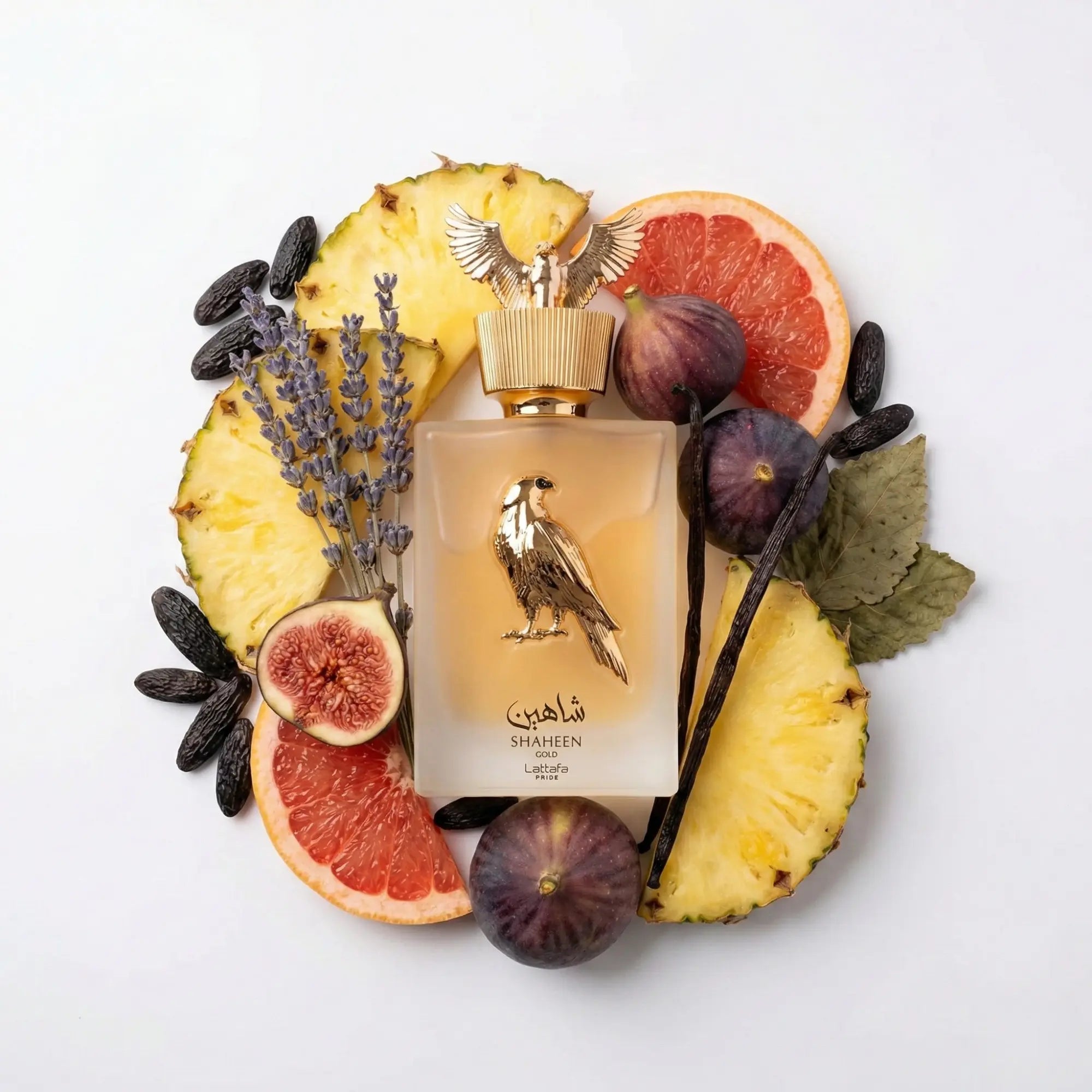 Shaheen_Gold_Lattafa_Eau_de_Parfum_Unisex_Fondo_Blanco_Higo_Piña