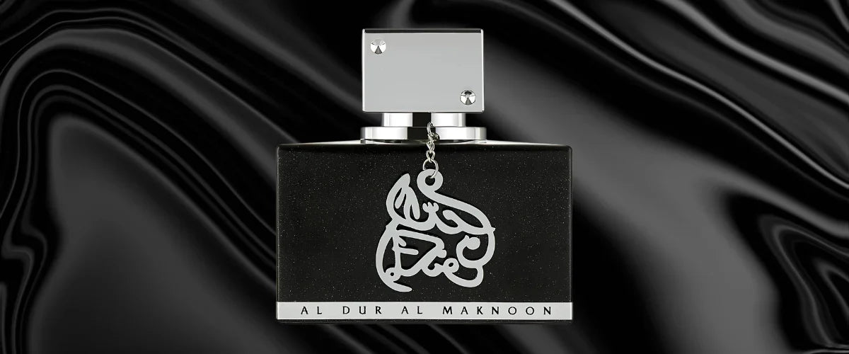 Al_Dur_Al_Maknoon_Silver_Lattafa_Fondo_Negro