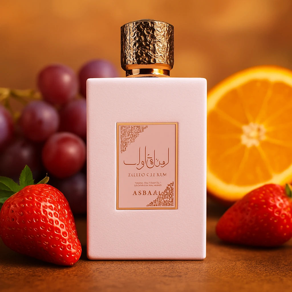 Ameerat Al Arab Prive Rose Asdaaf Eau de Parfum Para Mujer con fondo de frutas