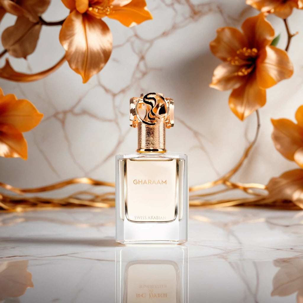 Gharaam Swiss Arabian Eau de Parfum Unisex con fondo de flores doradas