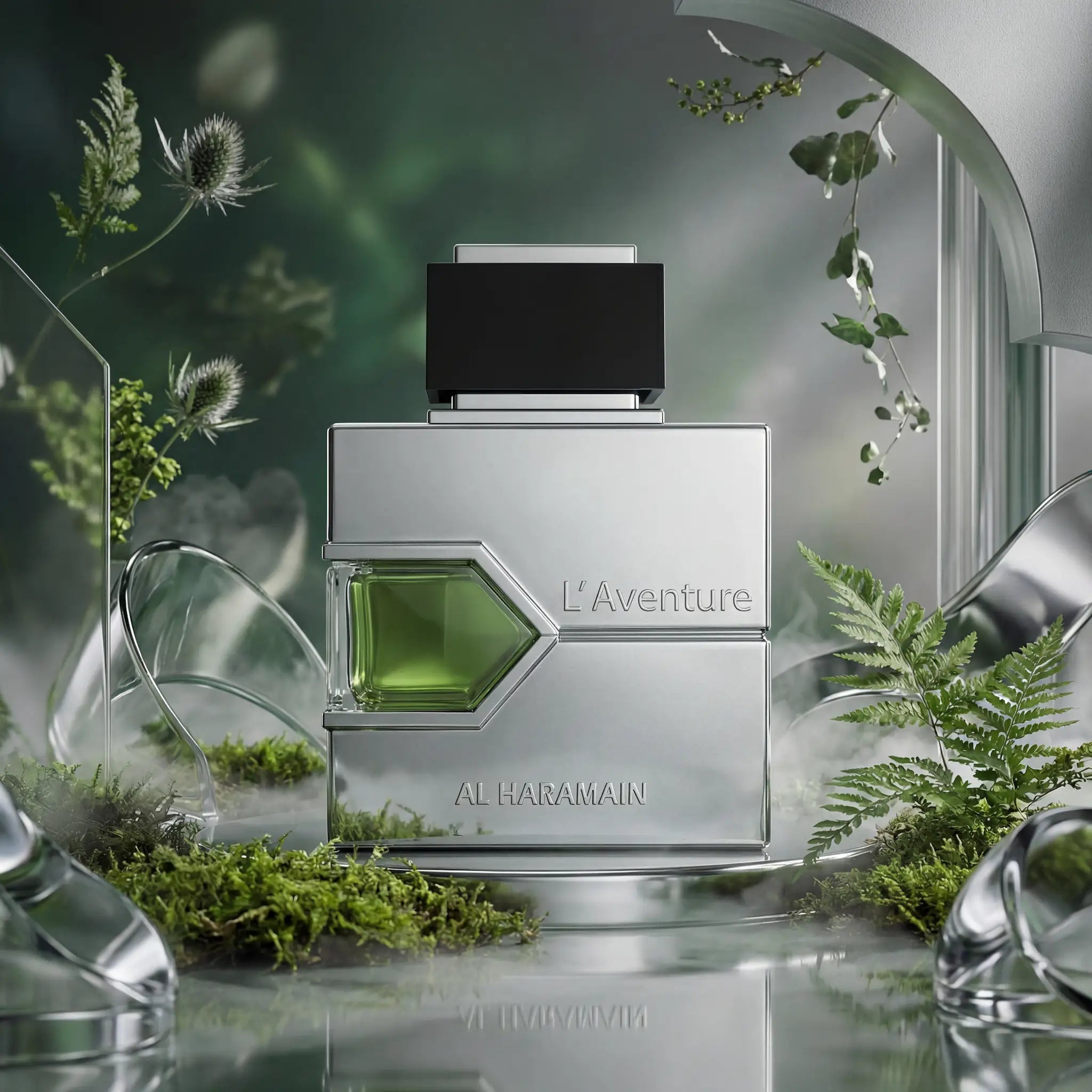 L Aventure Al Haramain Eau de Parfum Para Hombre con fondo creativo de cristales y hierba