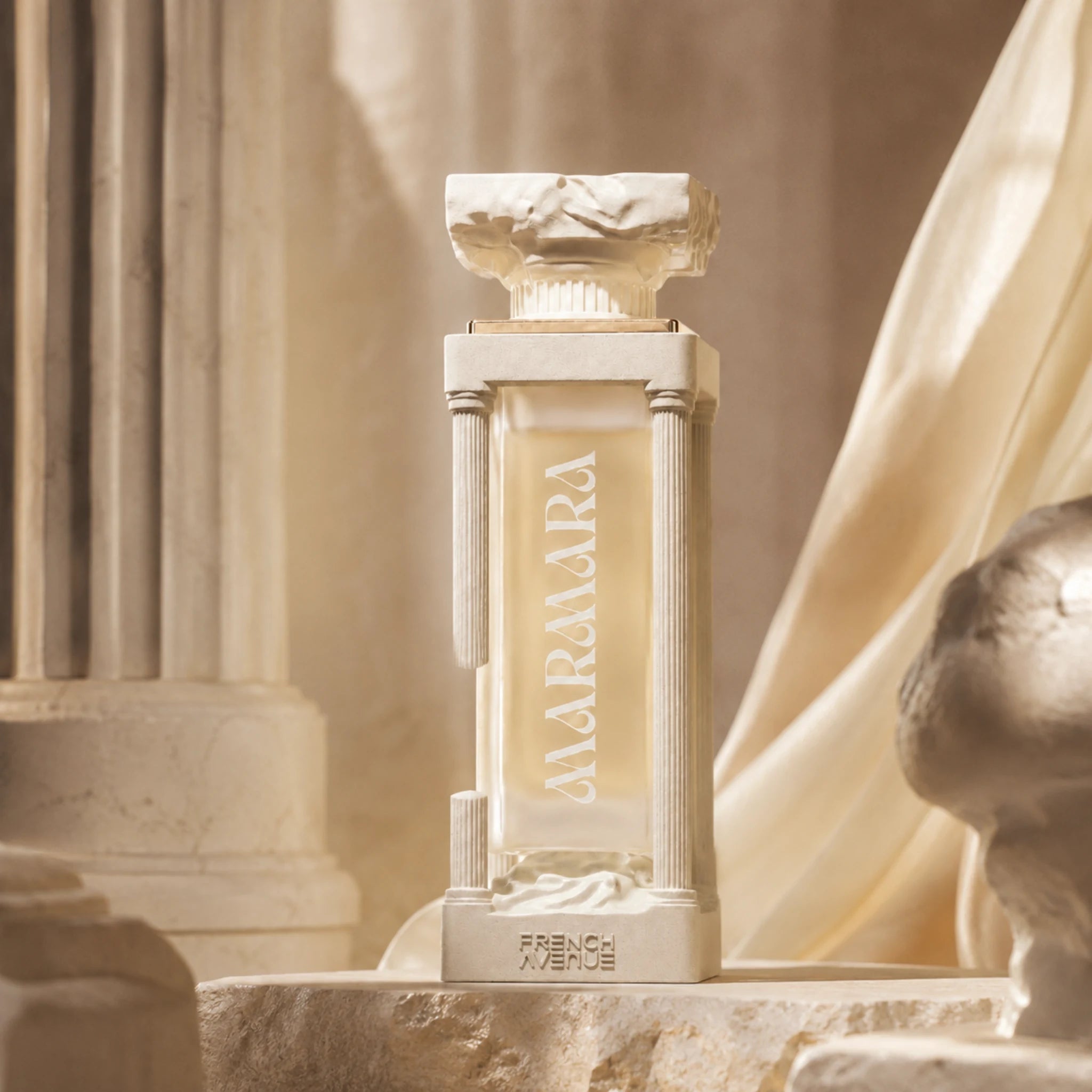 Fondo artistico de Marmara French Avenue Eau de Parfum